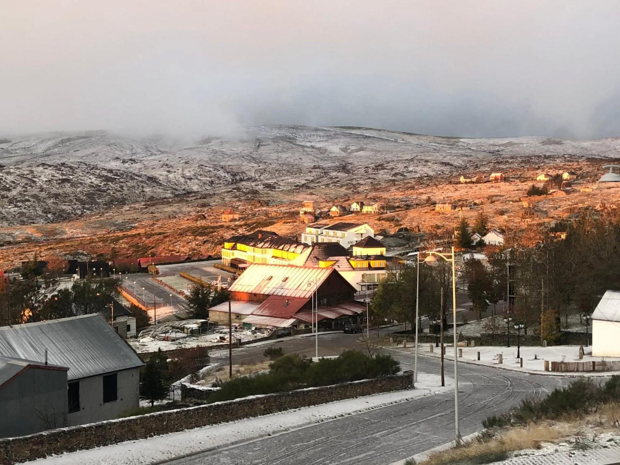 Апартаменти Estrela Da Montanha Пенняш-да-Сауде Екстер'єр фото